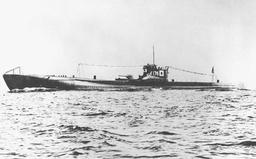 I-176 submarine.jpg