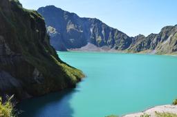 Mt Pinatubo trekking - panoramio (10).jpg