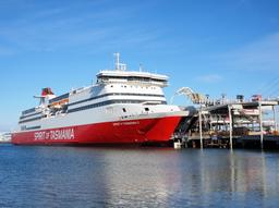 Spirit of Tasmania I loading at Port Melbourne June 2014.jpg